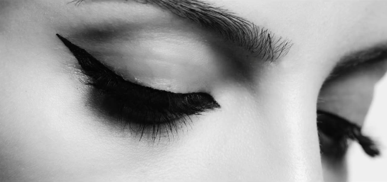 Lancôme — Grandiôse Eye Liner, still 2
