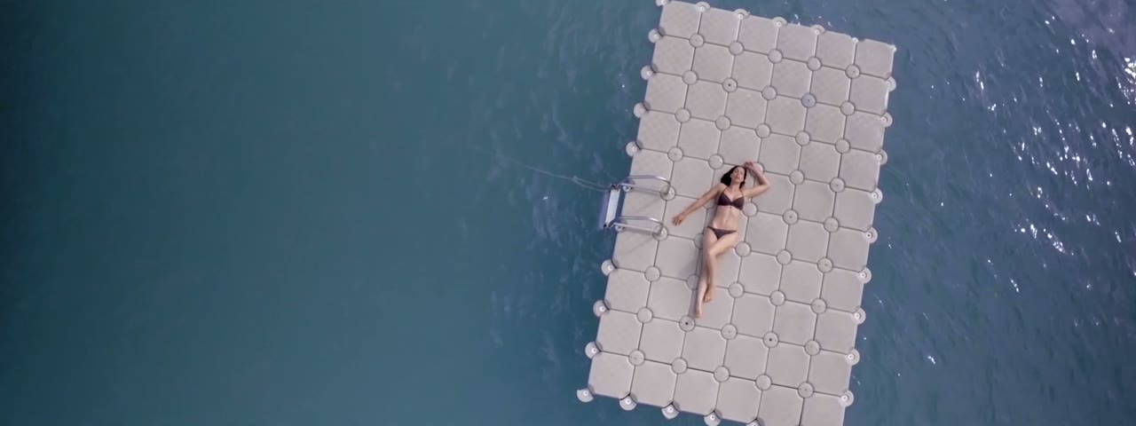 Beachcomber — The Art of Beautiful — Teaser, still 2