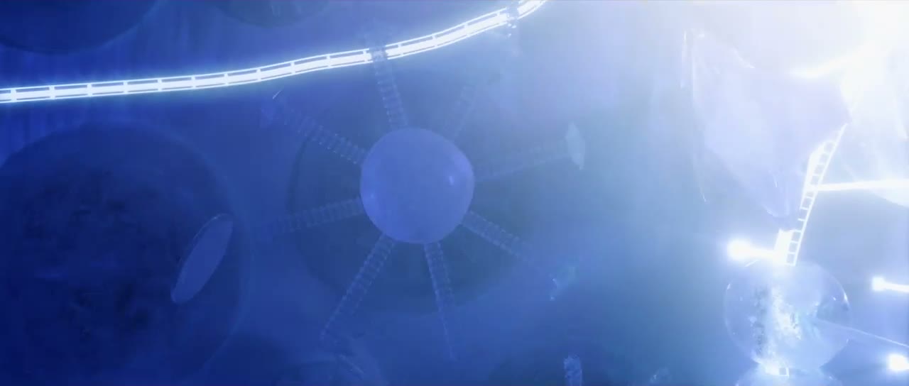 Mugler — Enchanted Winter, still 3
