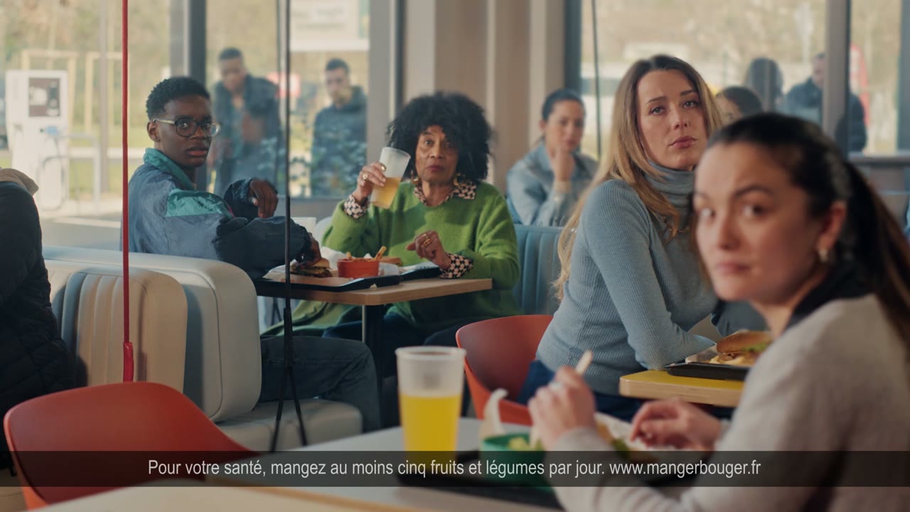 Burger King — Oasis débarque chez Burger King, still 2