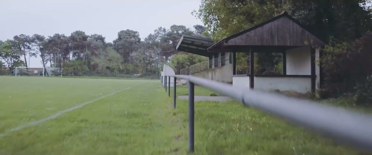 EDF — « À la source » — Teaser, still 1