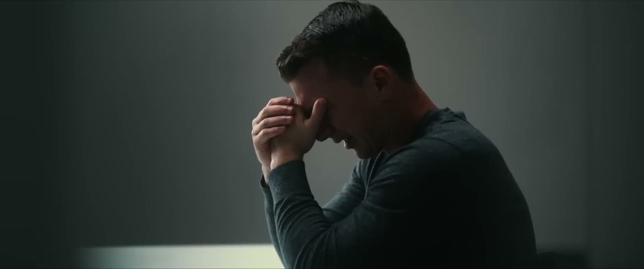 Mood — Last Night in Paradise, still 3